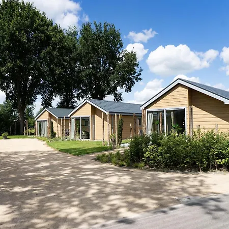 With Dishwasher, 2km From The Efteling *