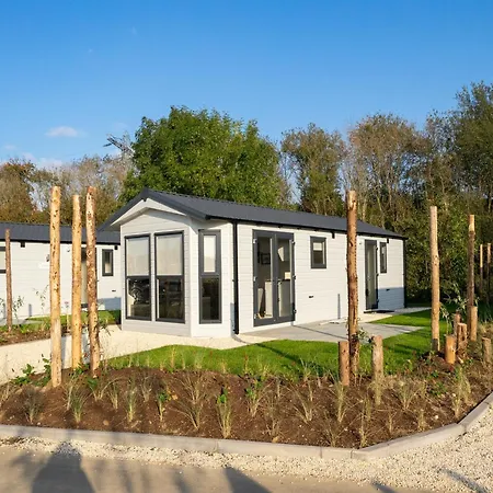 With Dishwasher, 2km From The Efteling Kaatsheuvel