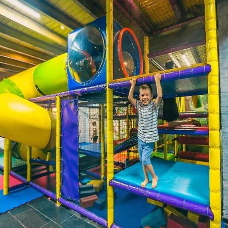 Alpehytte With Dishwasher, 2km From The Efteling